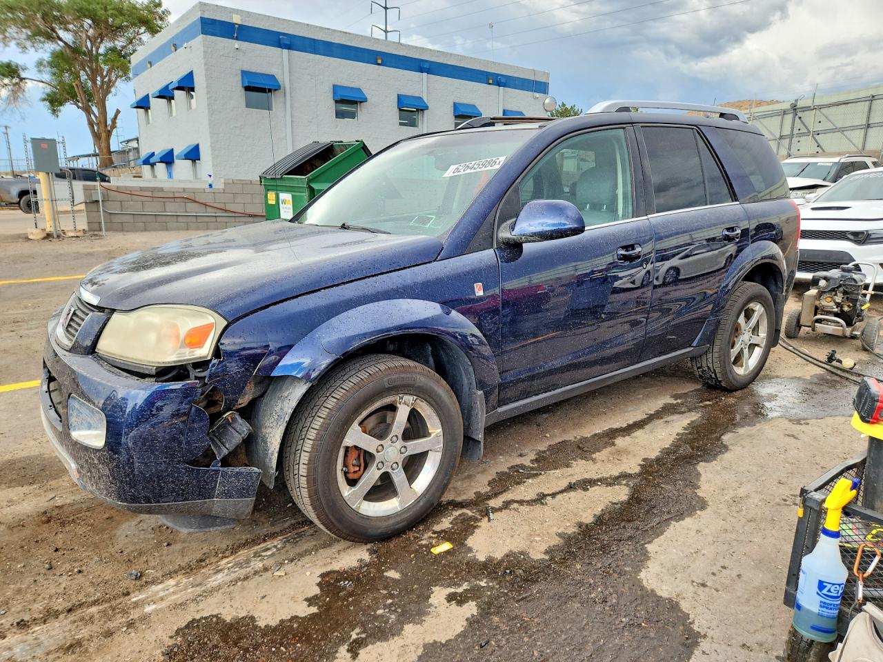 2007 Saturn VUE V6, VIN 5GZCZ634X7S879413 — Front end