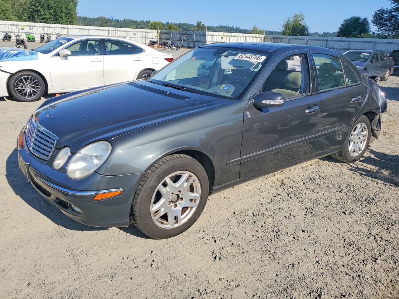 2003 Mercedes-Benz E 320, VIN WDBUF65J83A148981 — Rear end