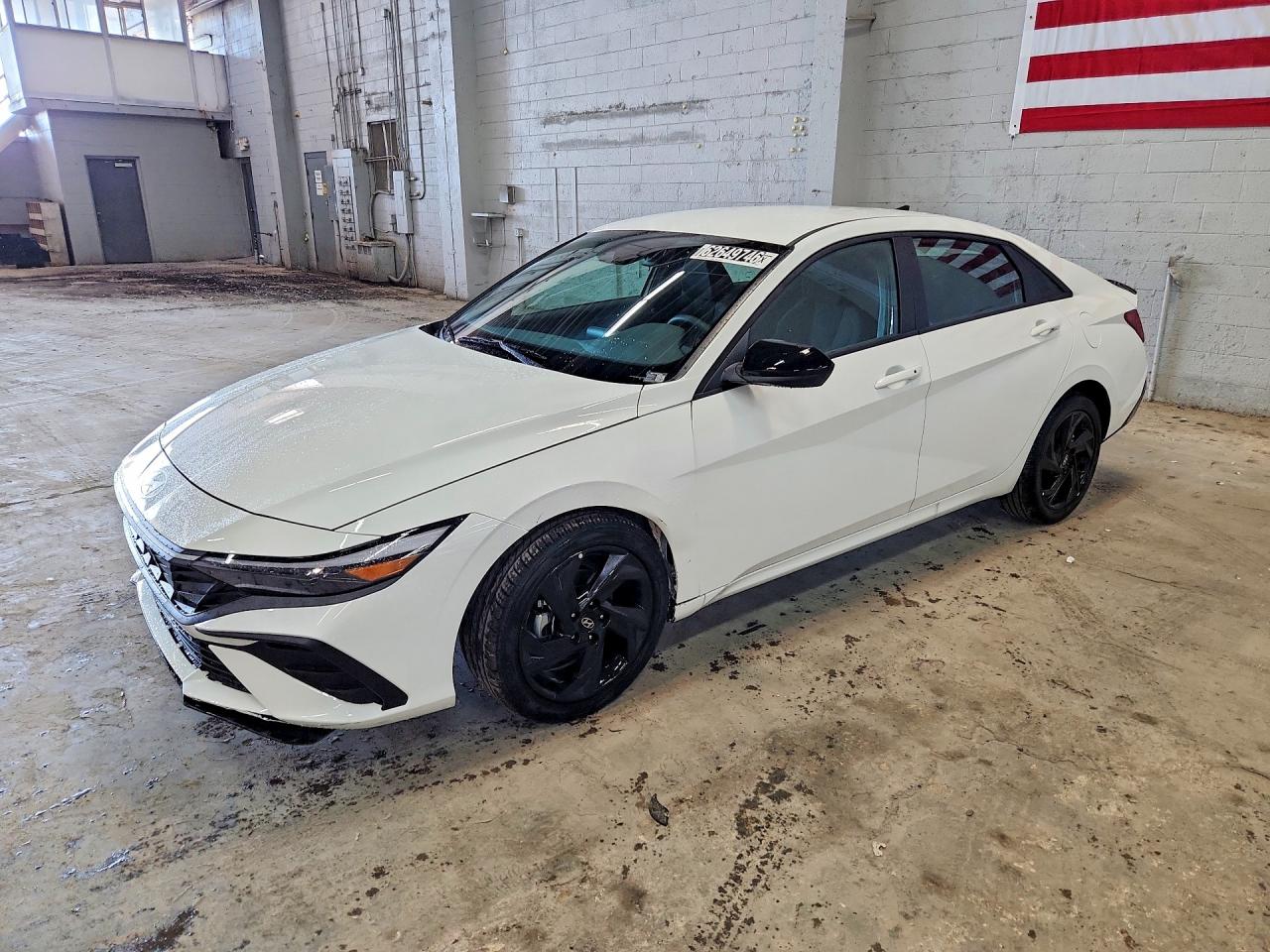 2026 Hyundai Elantra SEL Sport, VIN KMHLM4DG0TU229027 — Front end