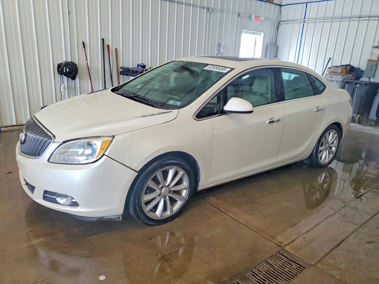 2016 Buick Verano Group, VIN 1G4PS5SK3G4154396 — Мелкие вмятины и царапины