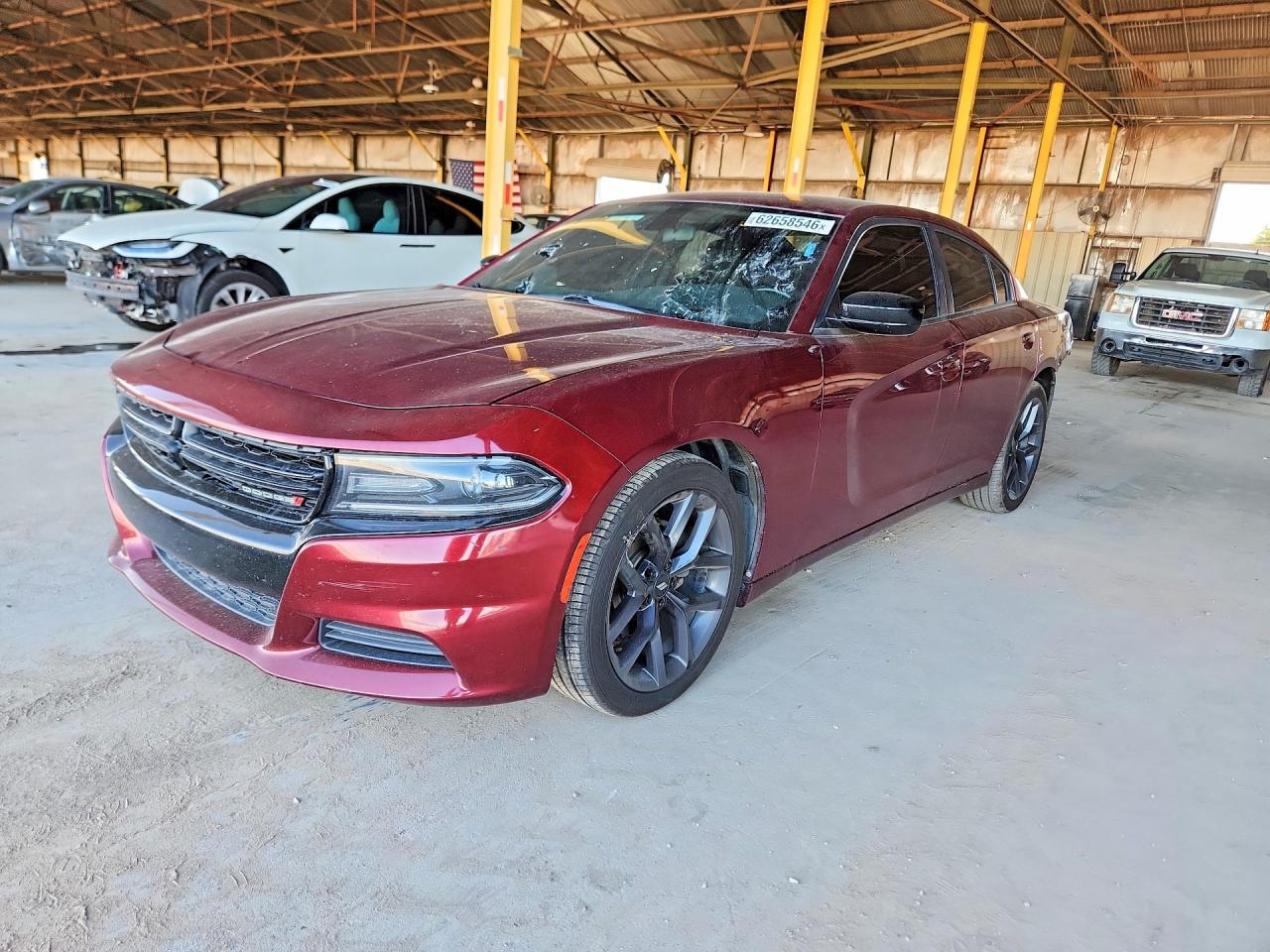 2020 Dodge Charger SXT, VIN 2C3CDXBG2LH190411 — Rear end