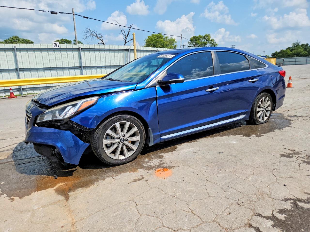 2017 Hyundai Sonata Sport, VIN 5NPE34AF3HH463868 — Front end