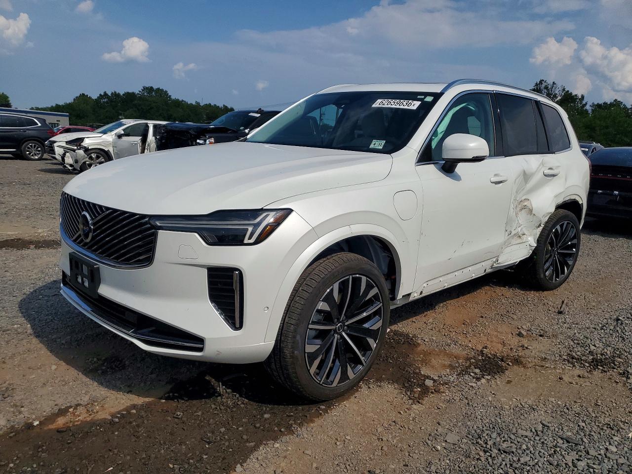 2026 Volvo XC90 Ultra, VIN YV4H60PFXT1478739 — Side