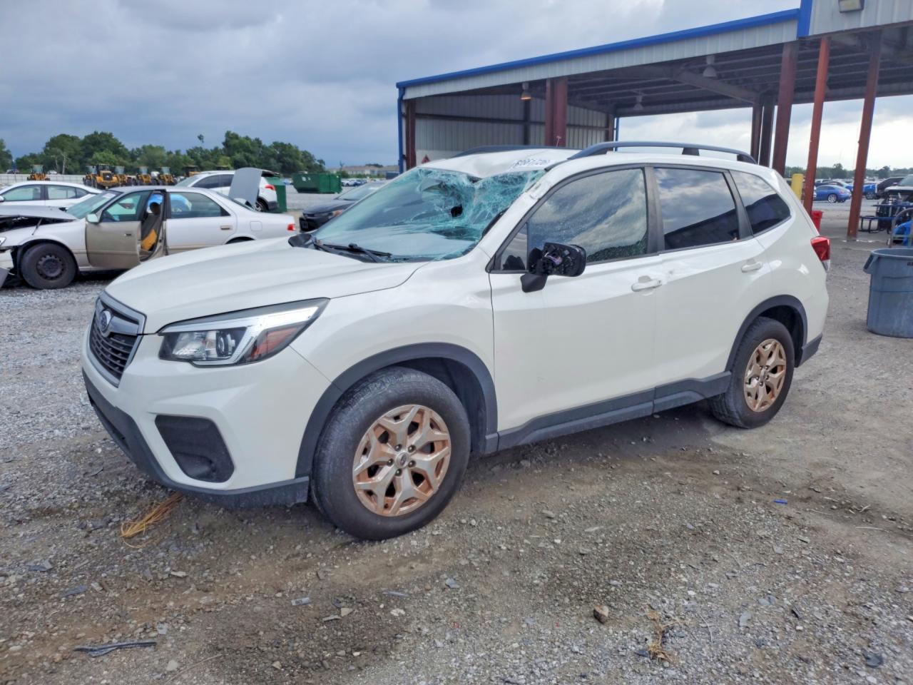 2019 Subaru Forester, VIN JF2SKACC0KH545068 — Roof