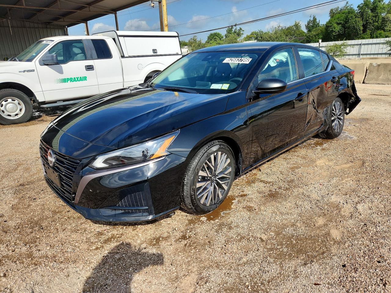 2026 Nissan Altima SV, VIN 1N4BL4DV1TN320342 — Rear end