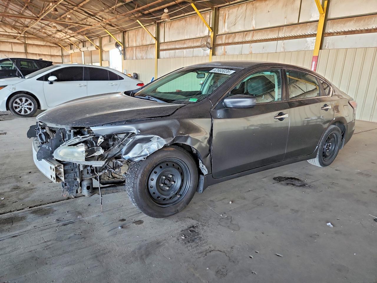 2015 Nissan Altima SV, VIN 1N4AL3APXFC273467 — Front end