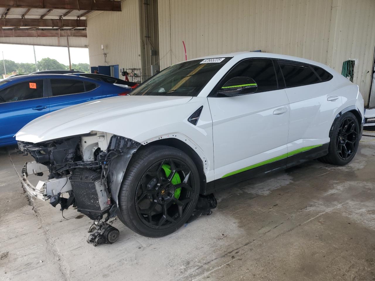 2021 Lamborghini Urus, VIN ZPBUA1ZL3MLA13128 — Front end