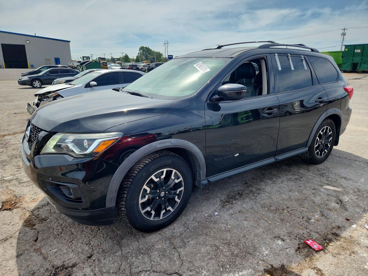 2019 Nissan Pathfinder SL, VIN 5N1DR2MMXKC649964 — Мелкие вмятины и царапины