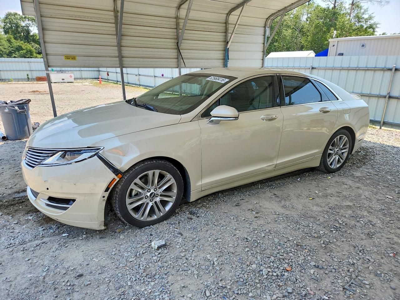 2015 Lincoln MKZ, VIN 3LN6L2GK6FR600546 — Перед