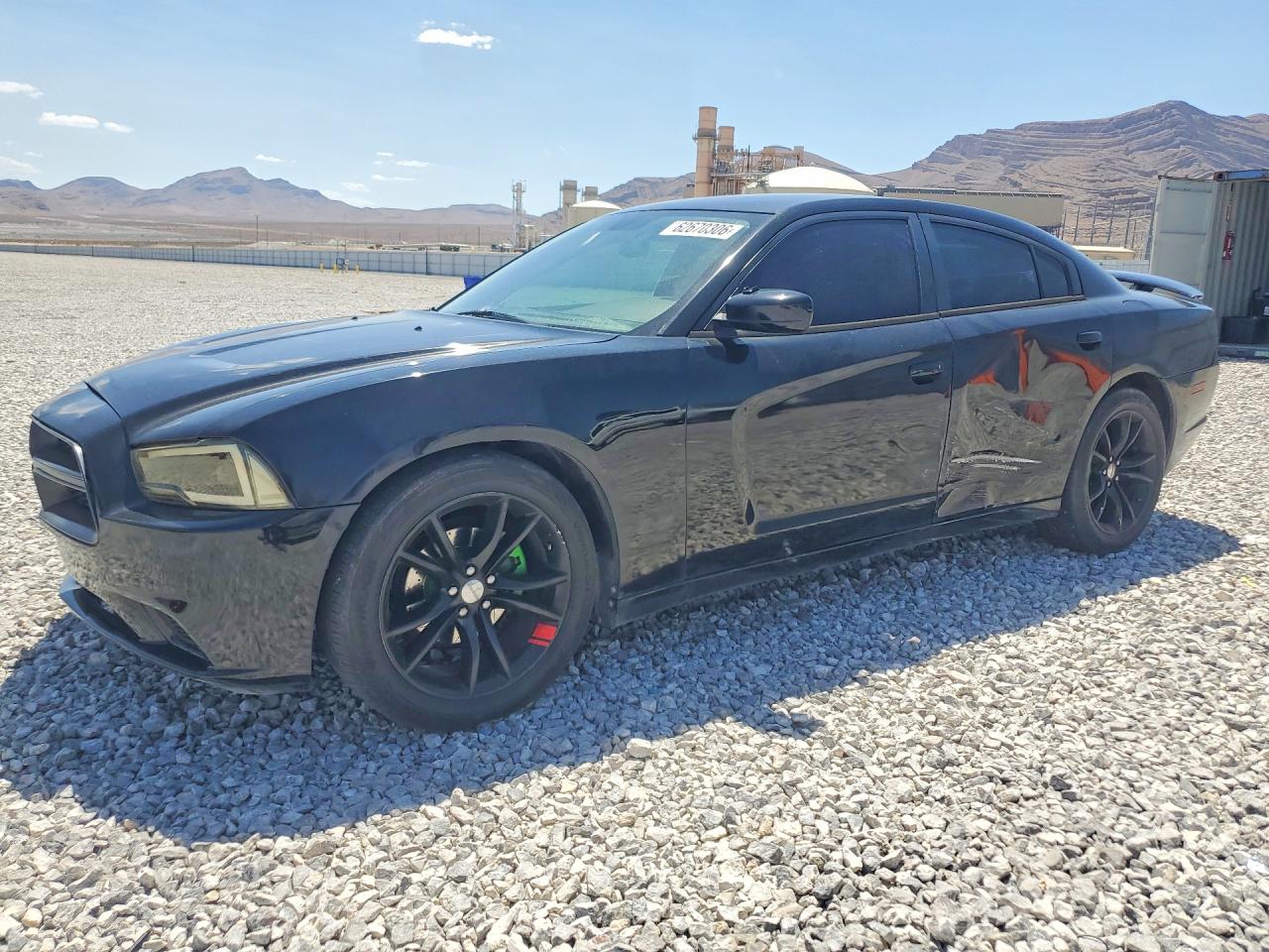 2014 Dodge Charger SE, VIN 2C3CDXBGXEH215865 — Side