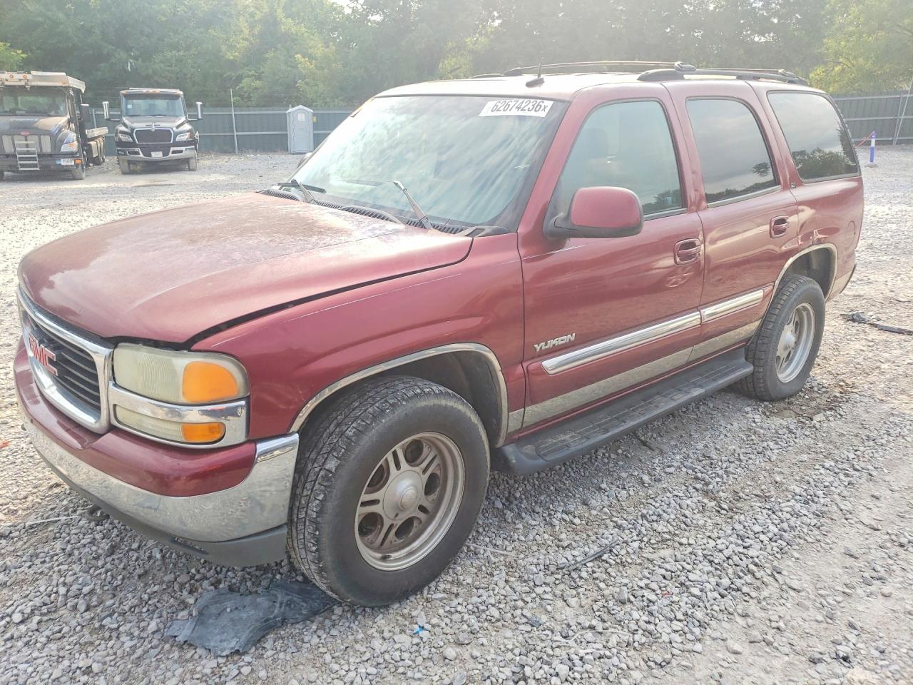 2003 GMC Yukon SLE, VIN 1GKEK13Z43R226725 — Мелкие вмятины и царапины