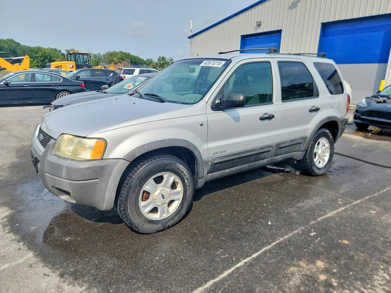 2002 Ford Escape XLT Choice, VIN 1FMYU03172KB24488 — Minor dents and scratches