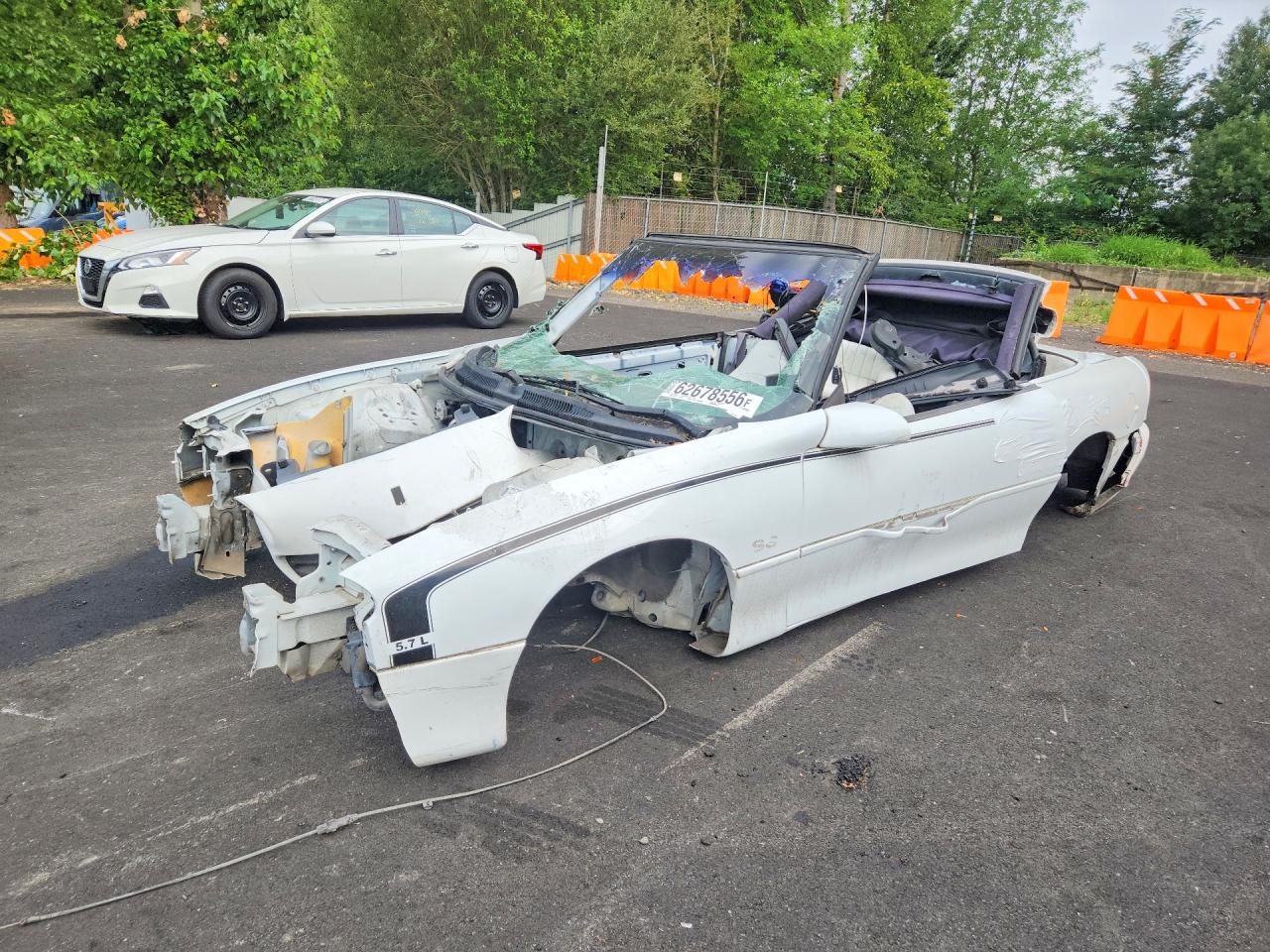 1998 Chevrolet Camaro Z28, VIN 2G1FP32GXW2149484 — Stripped