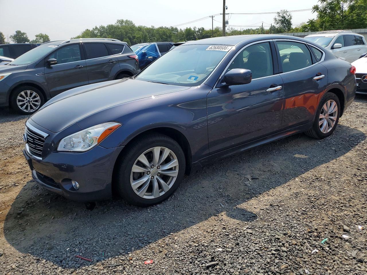2011 Infiniti M, VIN JN1BY1AR4BM373299 — Механическое