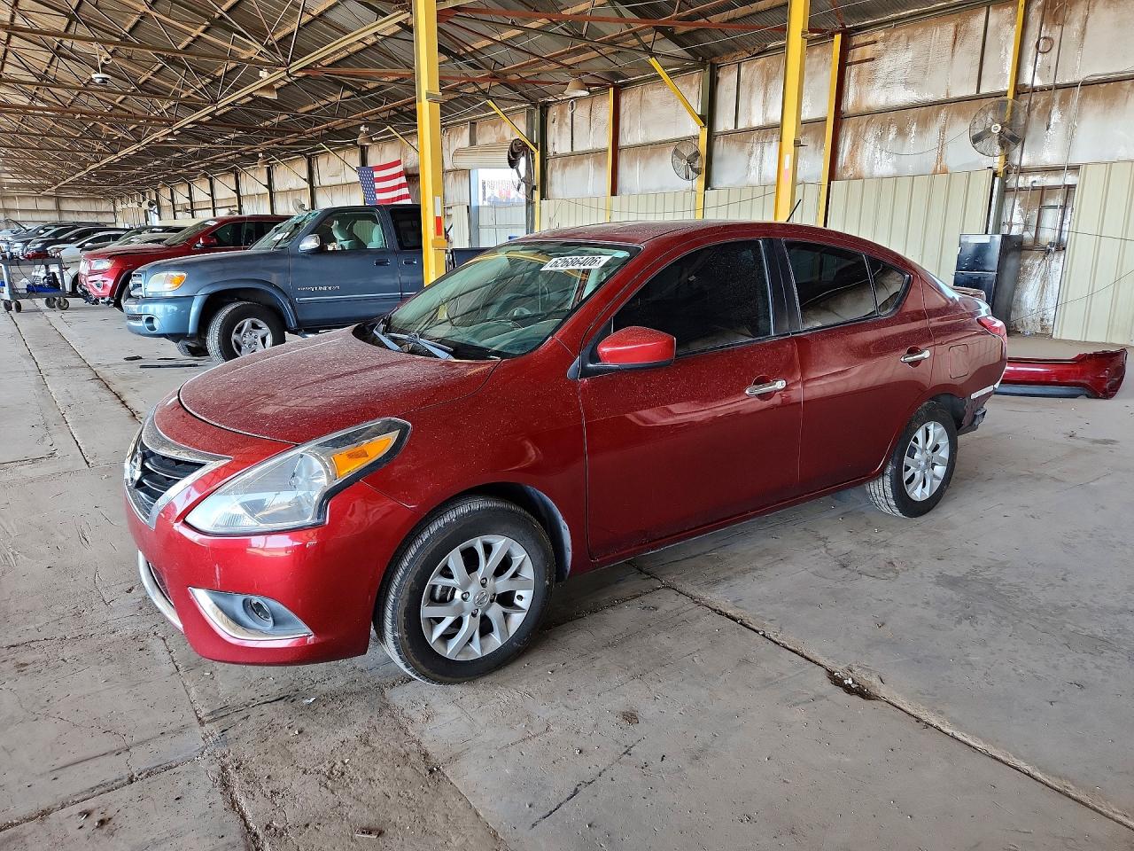 2017 Nissan Versa SV, VIN 3N1CN7AP0HL825427 — Зад