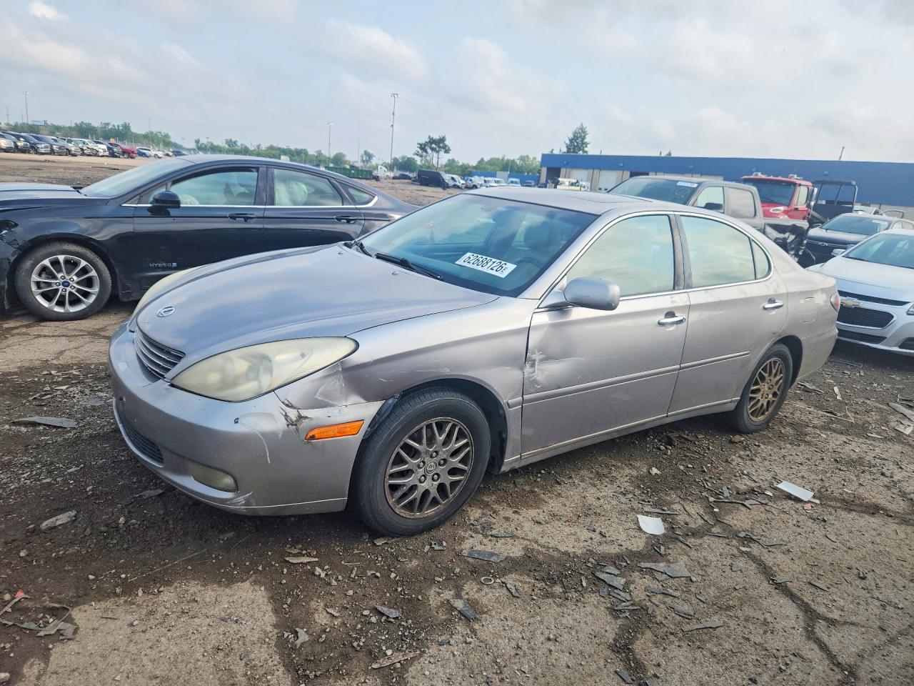 2004 Lexus ES 350, VIN JTHBA30G345031920 — Front end