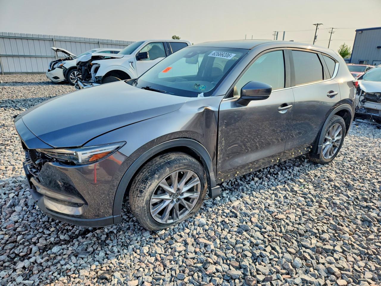 2020 Mazda CX-5 Grand Touring, VIN JM3KFBDM7L1842663 — Front end