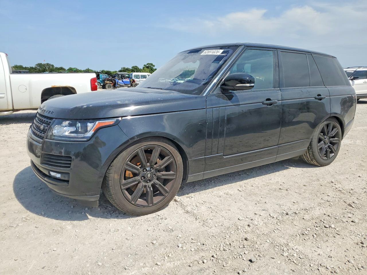 2017 Land Rover Range Rover, VIN SALGS2FEXHA331626 — Normal wear