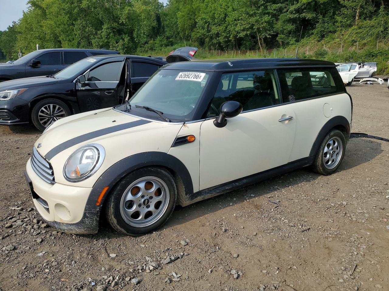 2013 MINI Clubman, VIN WMWZF3C53DT491485 — Front end