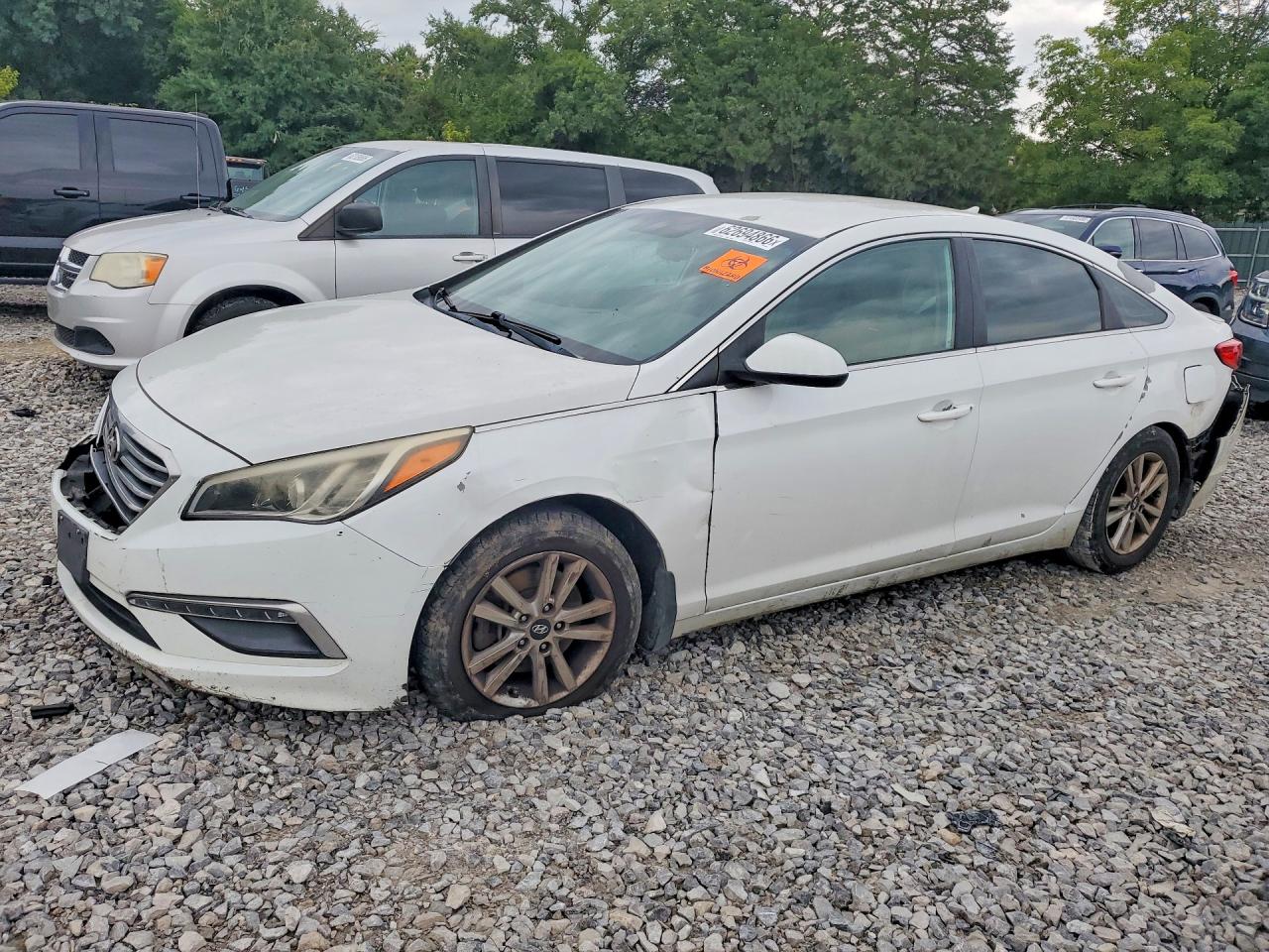 2015 Hyundai Sonata SE, VIN 5NPE24AF7FH206017 — All over