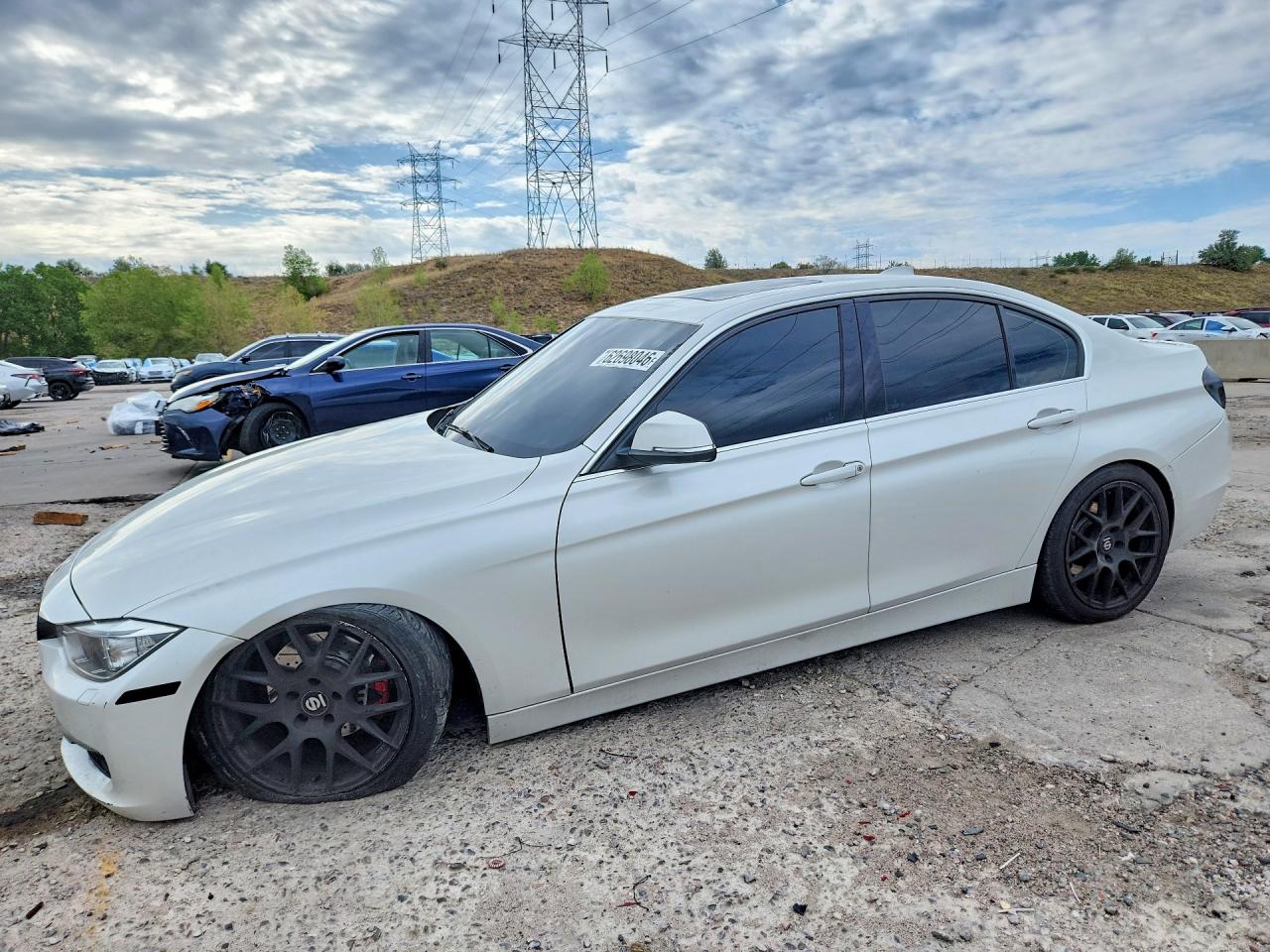 2015 BMW 3 Series 328i xDrive, VIN WBA3B3C52FF548813 — Undercarriage