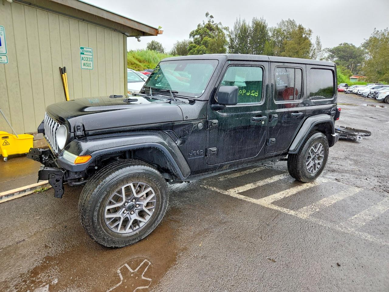 2025 Jeep Wrangler Sahara, VIN 1C4PJXEN9SW547051 — Front end