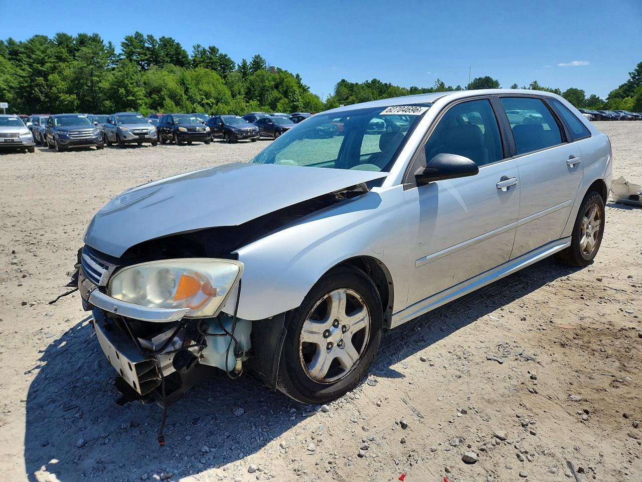 2004 Chevrolet Malibu Maxx LT, VIN 1G1ZU64874F244819 — Front end