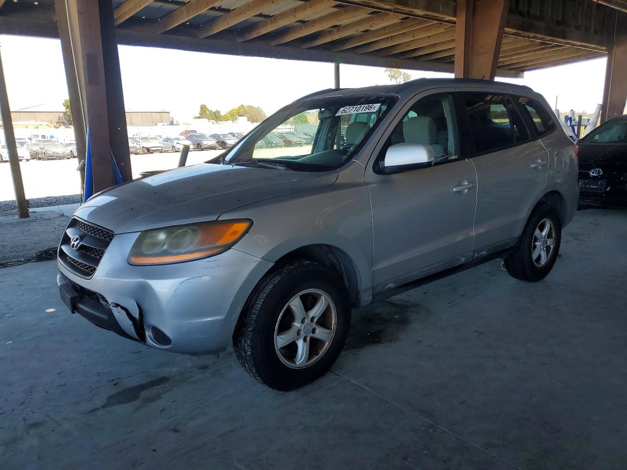 2008 Hyundai Santa Fe GLS, VIN 5NMSG13D48H130612 — Перед