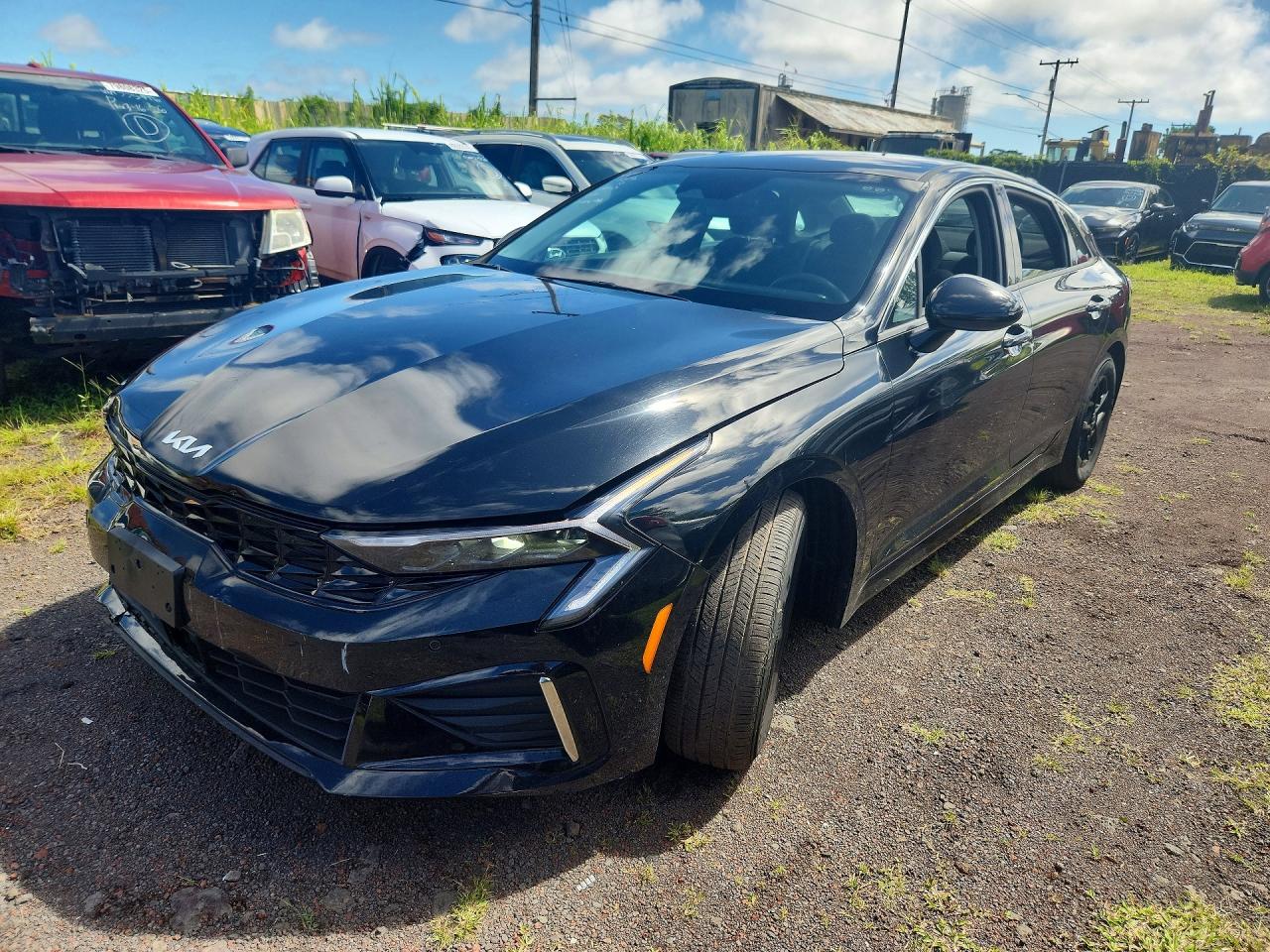 2025 Kia K5 LXS, VIN KNAG24J73S5357235 — Front end
