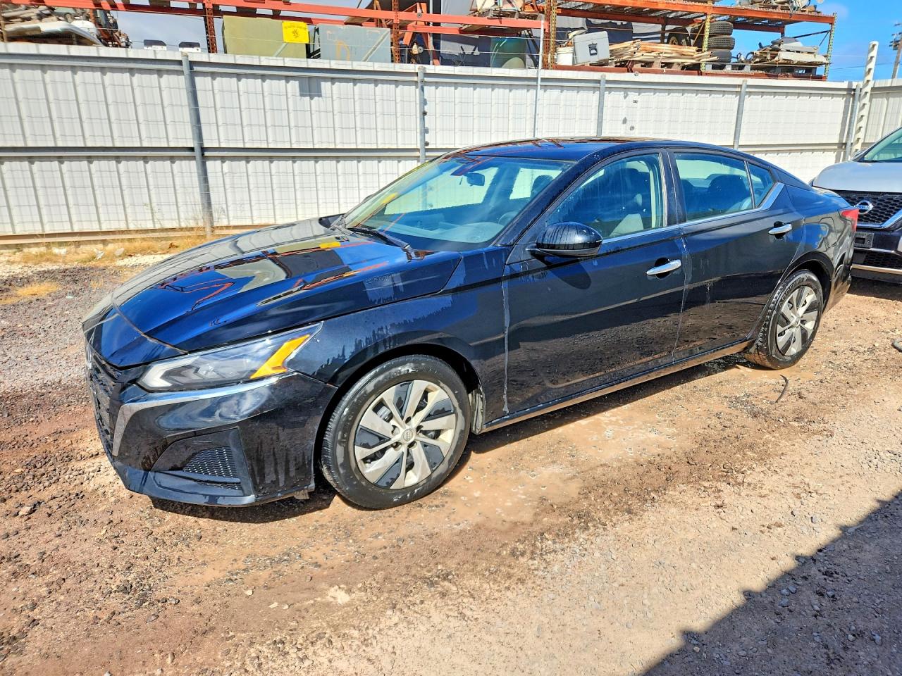 2023 Nissan Altima S, VIN 1N4BL4BV5PN418007 — Front end