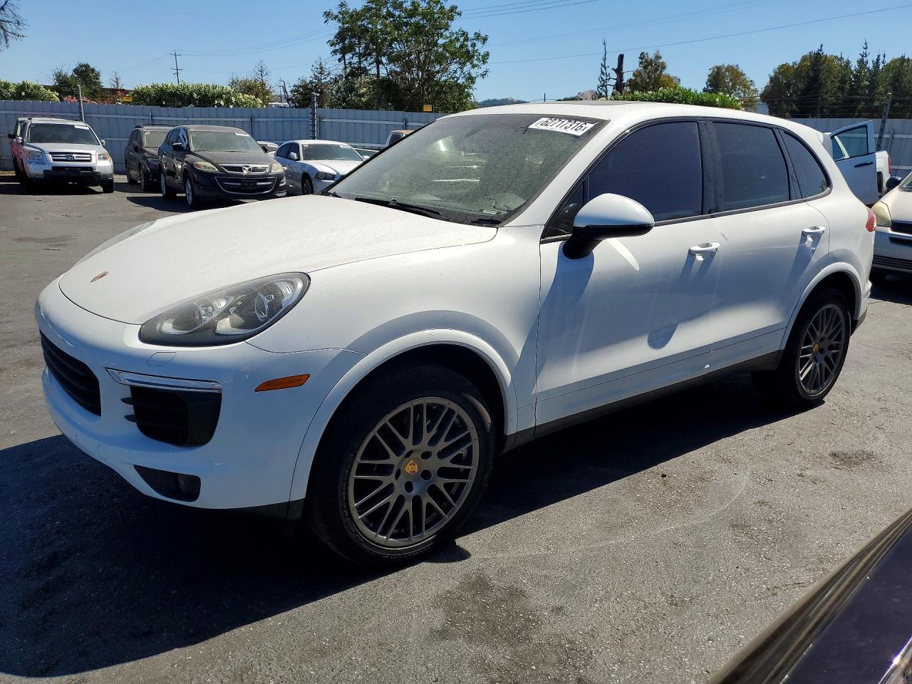 2018 Porsche Cayenne, VIN WP1AA2A26JKA06970 — Water / flood