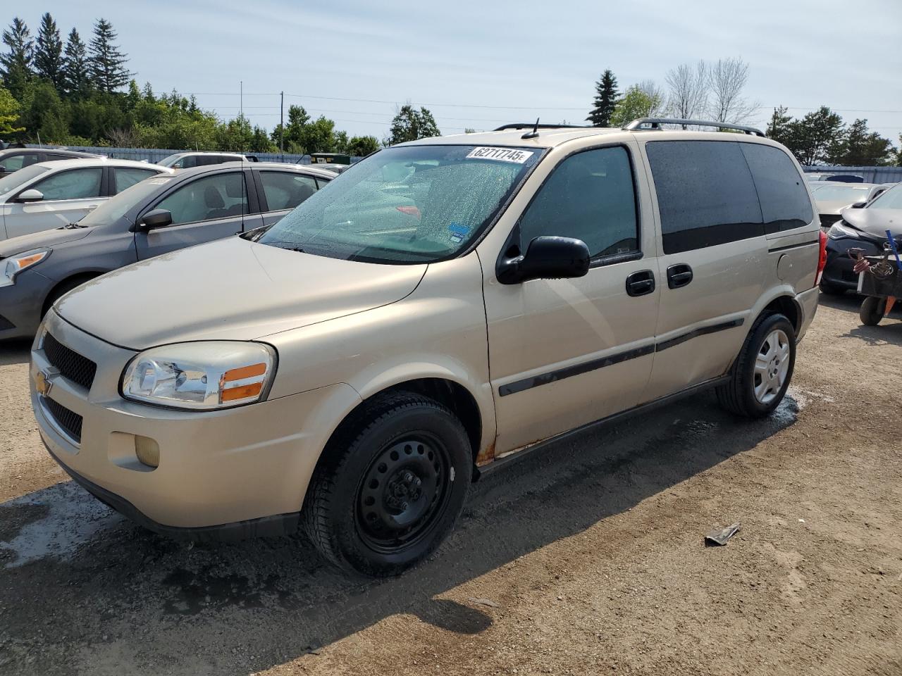 2007 Chevrolet Uplander LS, VIN 1GNDU23187D106373 — Front end