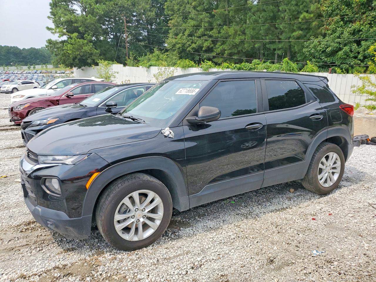 2022 Chevrolet TrailBlazer LS, VIN KL79MMS22NB115497 — Front end