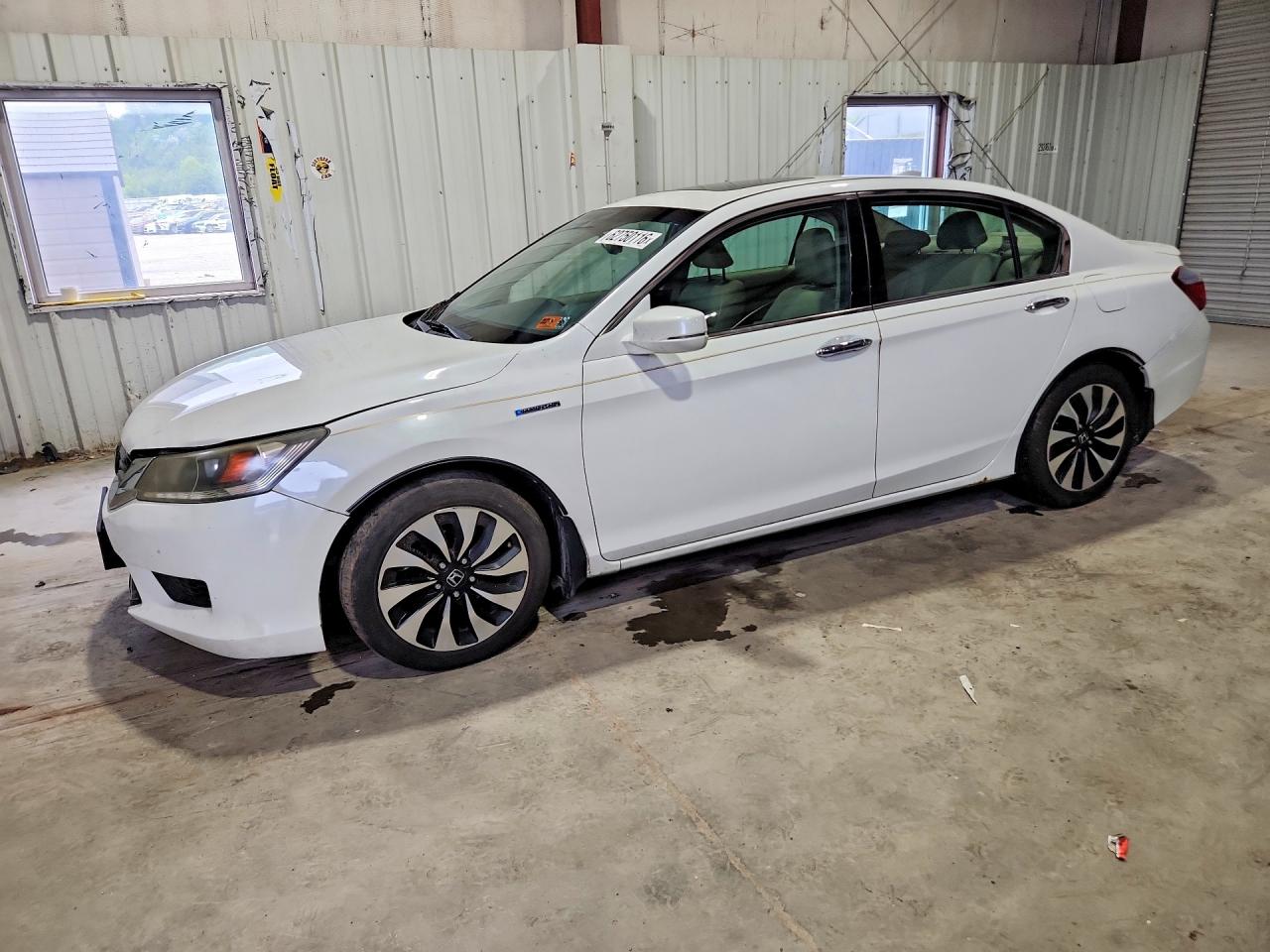 2014 Honda Accord EX-L, VIN 1HGCR6F58EA003983 — Mechanical