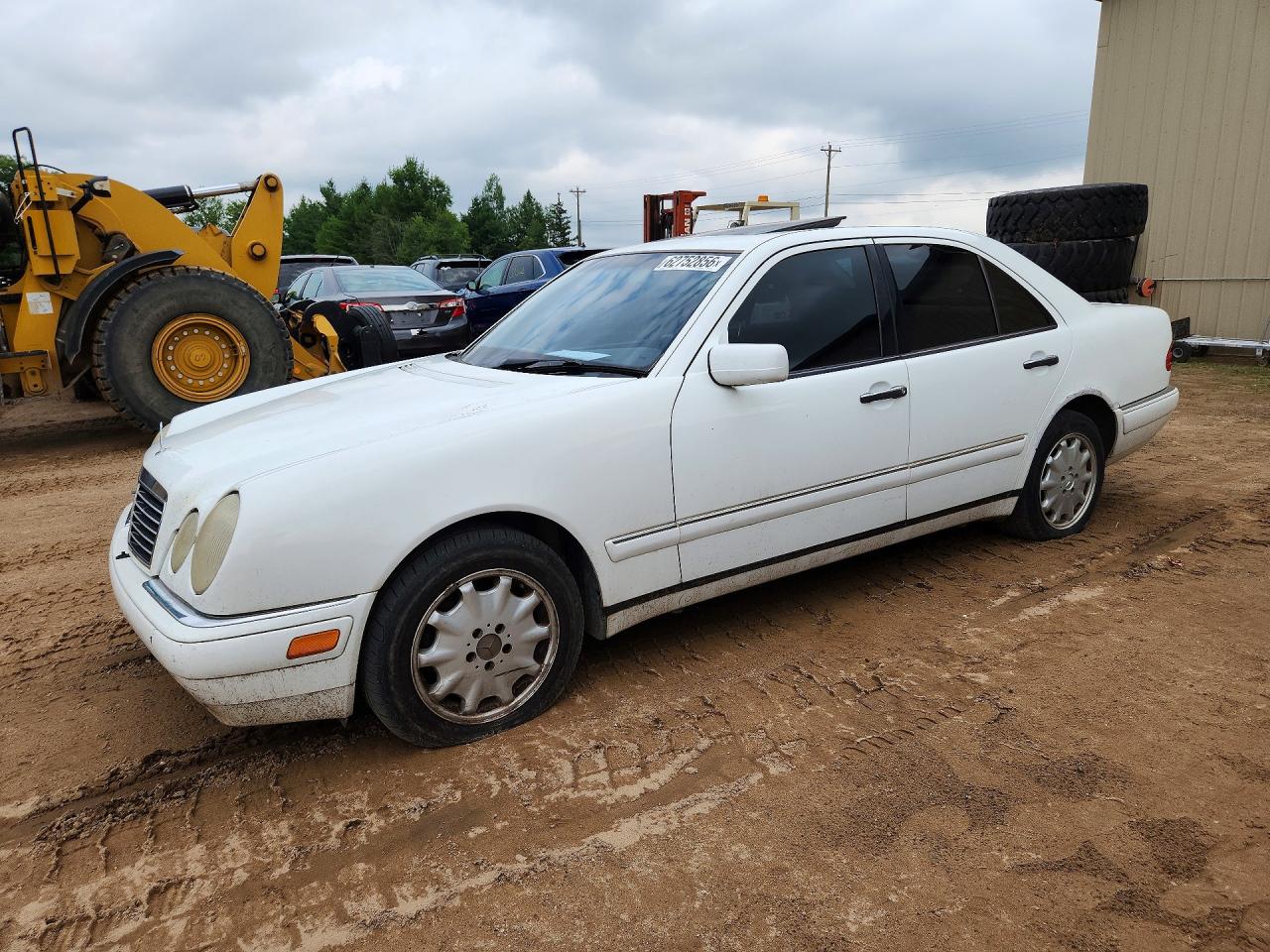 1999 Mercedes-Benz E 320, VIN WDBJF65H3XA824307 — Mechanical