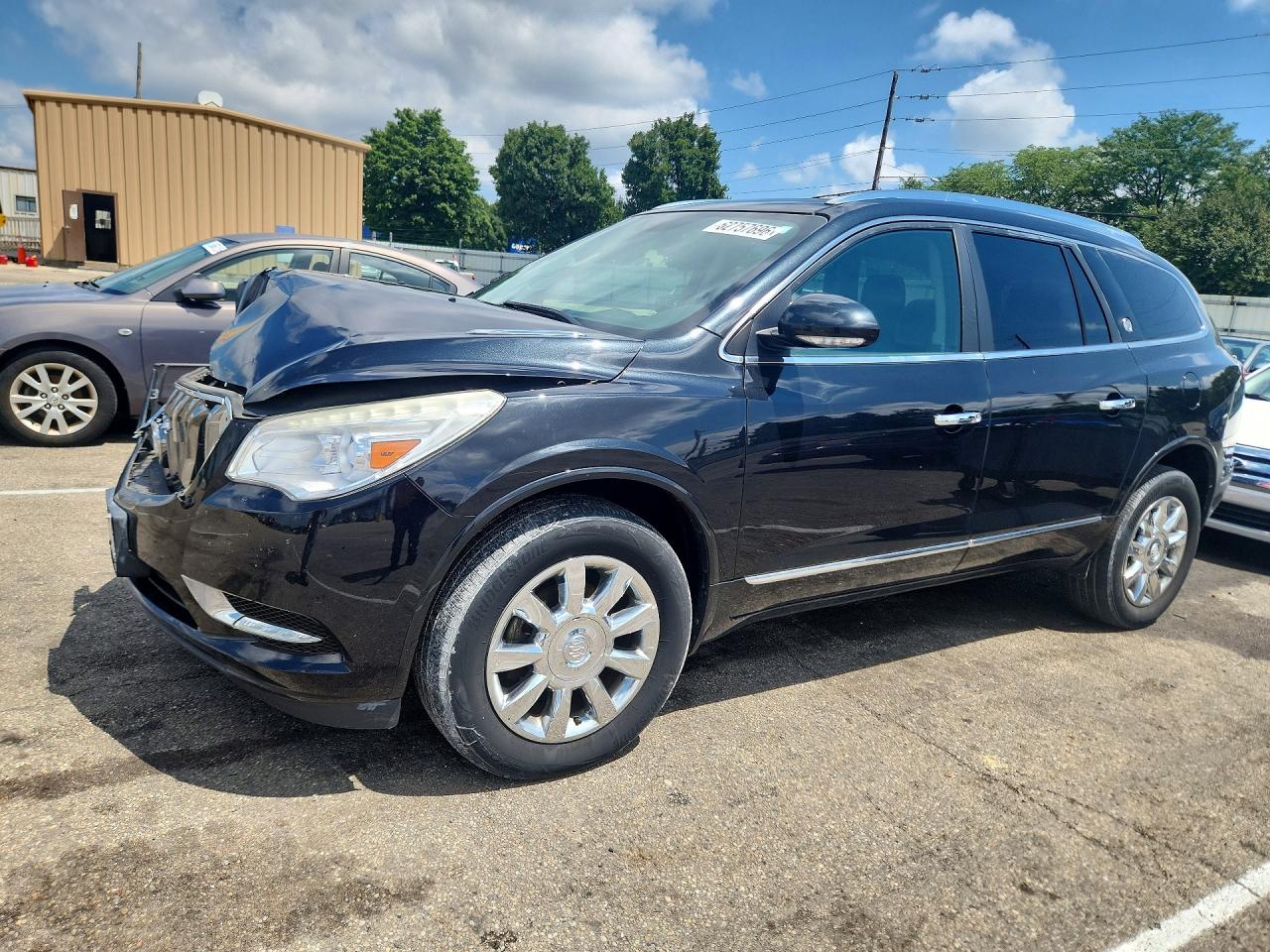 2015 Buick Enclave Leather, VIN 5GAKRBKD5FJ186990 — Front end