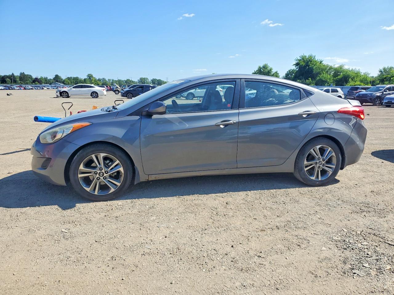 2011 Hyundai Elantra Limited, VIN 5NPDH4AE7BH027794 — Rear end