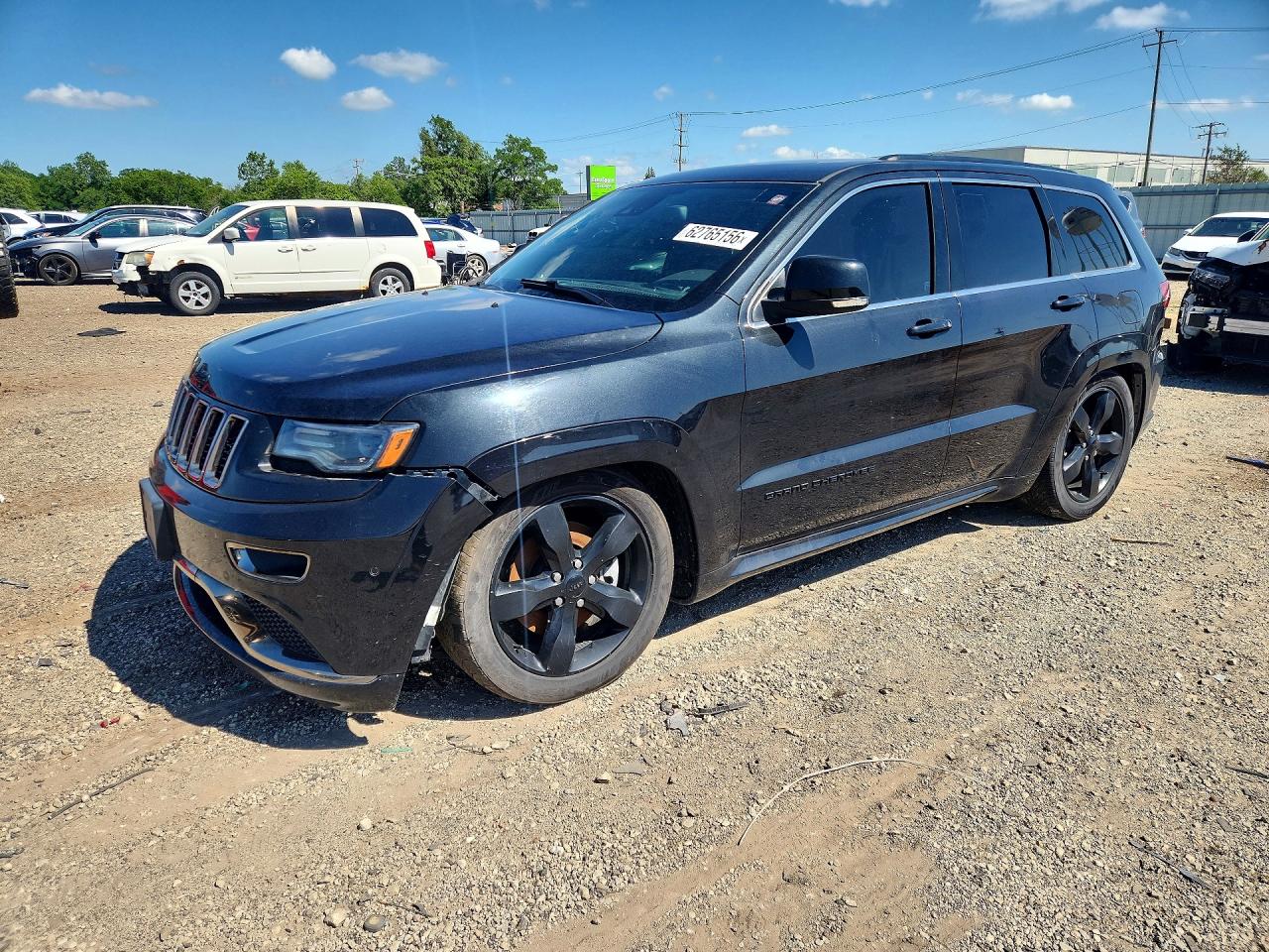 2016 Jeep Grand Cherokee Overland, VIN 1C4RJFCM0GC454831 — Front end