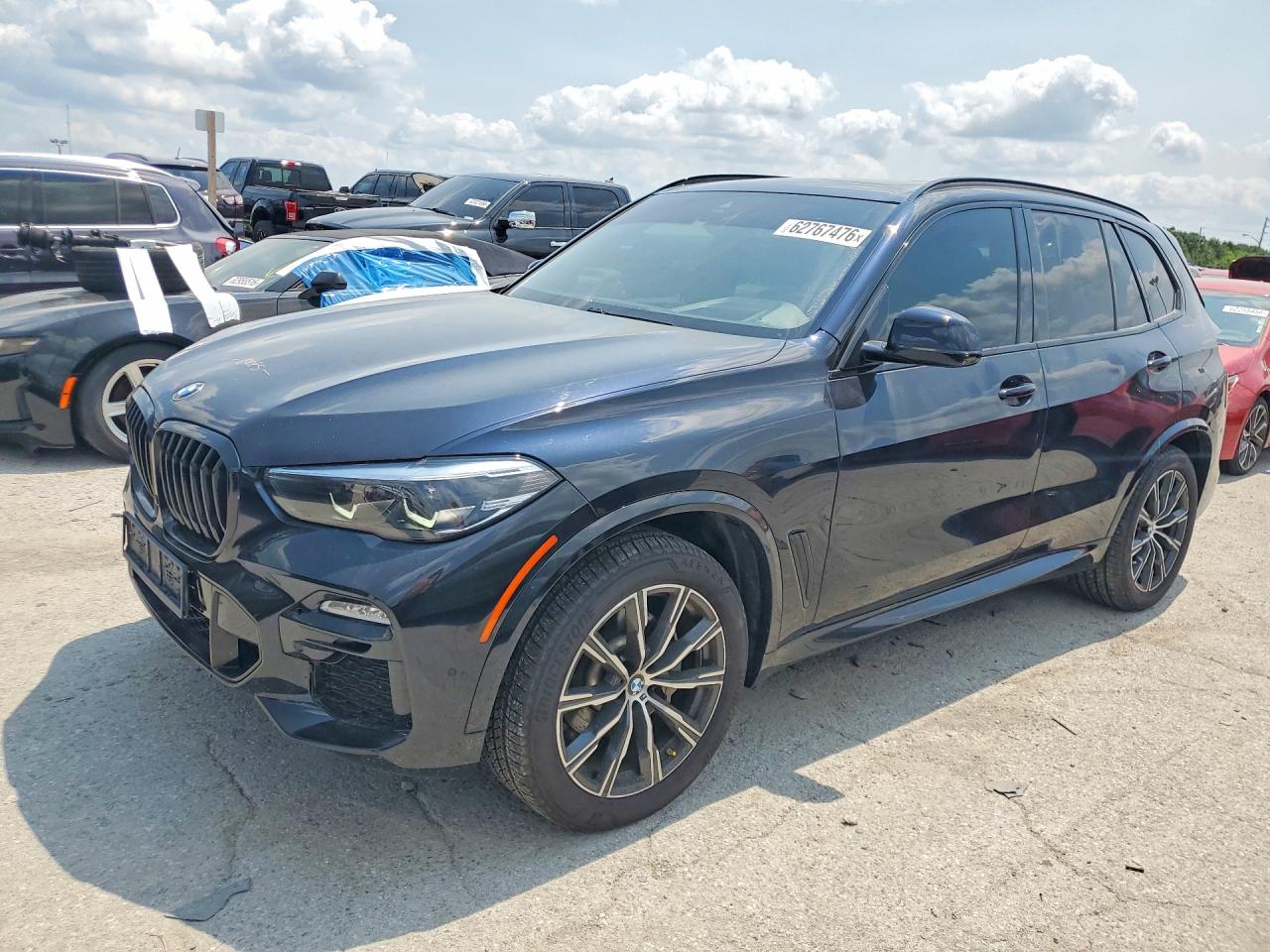 2020 BMW X5 xDrive40i, VIN 5UXCR6C01L9C95063 — Зад