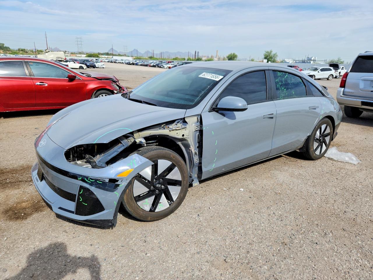2023 Hyundai Ioniq 6 SE, VIN KMHM24AA7PA037198 — Перед