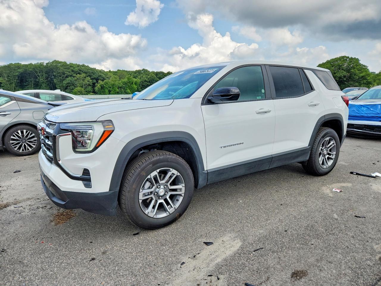 2026 GMC Terrain AWD Elevation, VIN 3GKALUEG0TL391218 — Rear end
