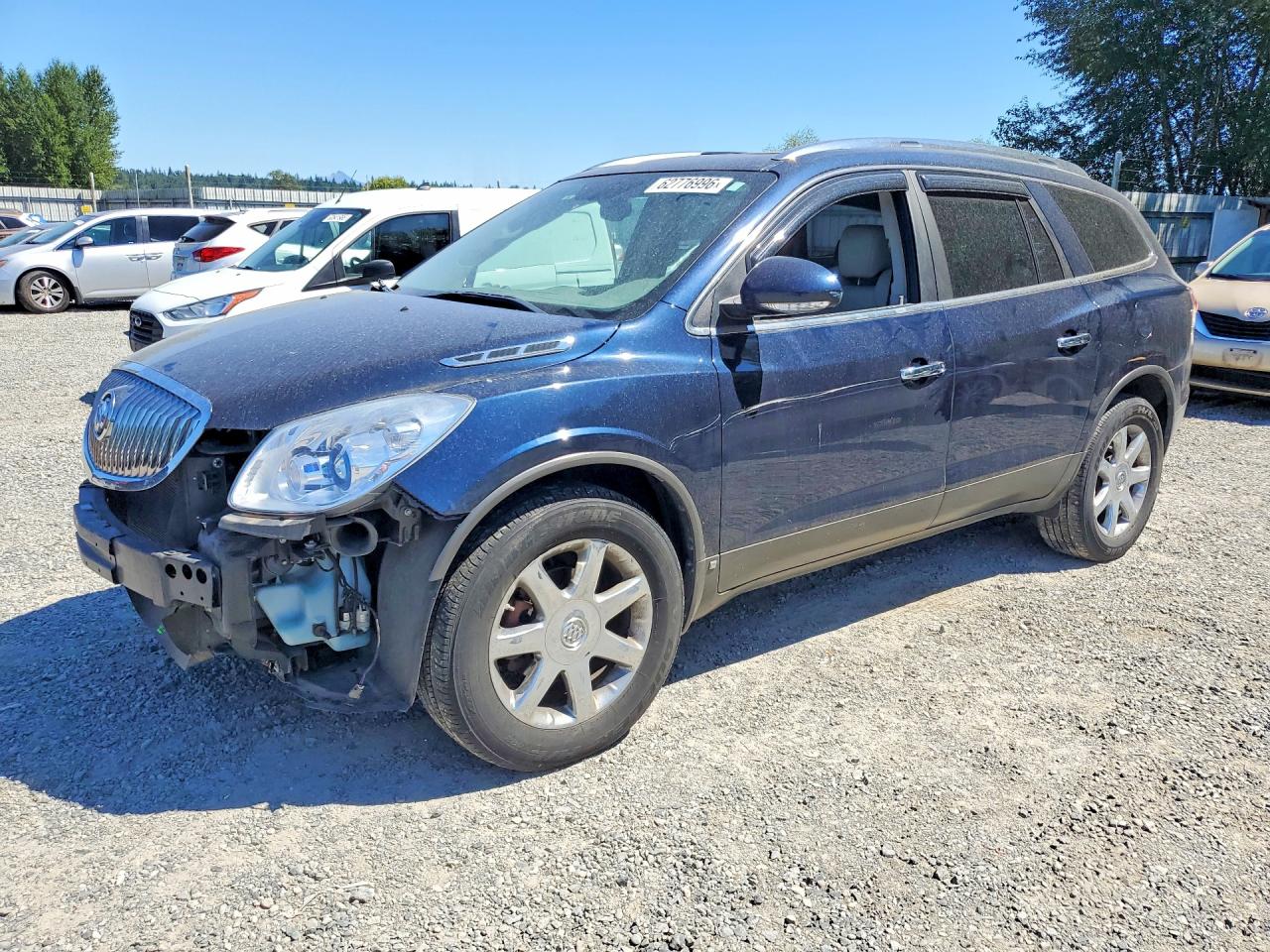 2008 Buick Enclave CXL, VIN 5GAEV23748J152835 — Front end