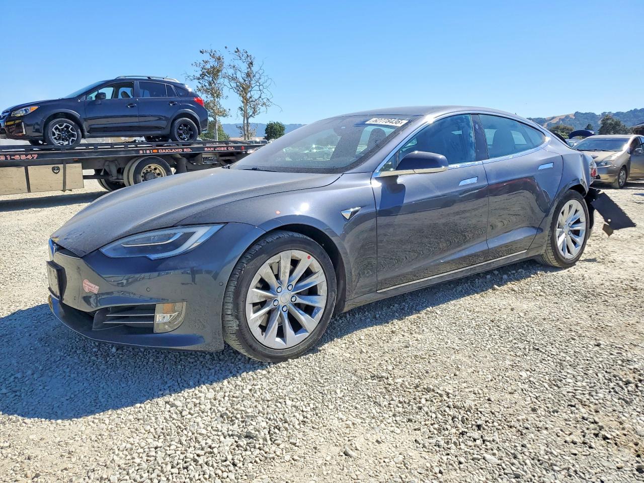 2018 Tesla Model S 75D, VIN 5YJSA1E25JF273427 — Rear end