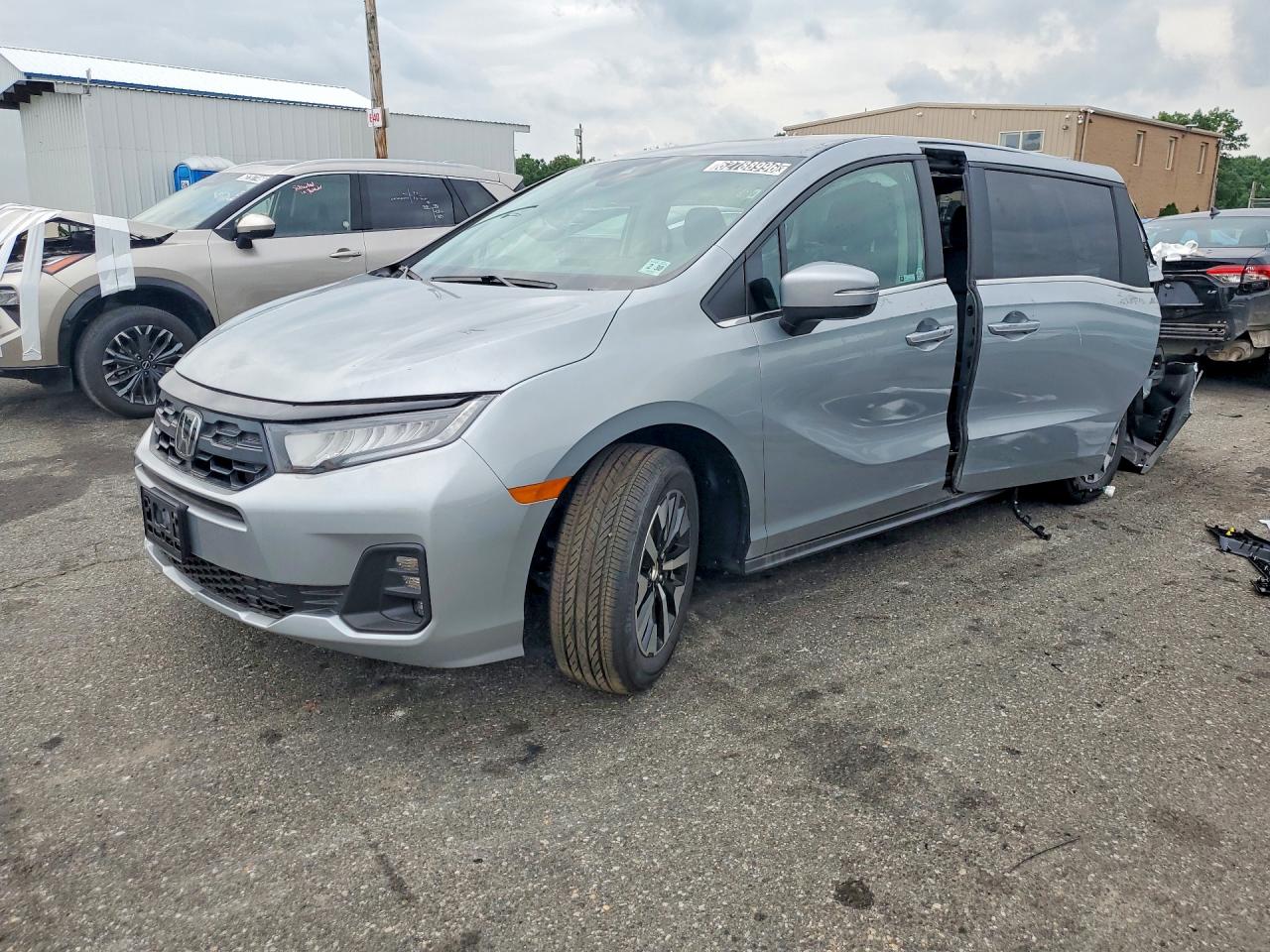 2026 Honda Odyssey EX-L, VIN 5FNRL6H61TB036683 — Side