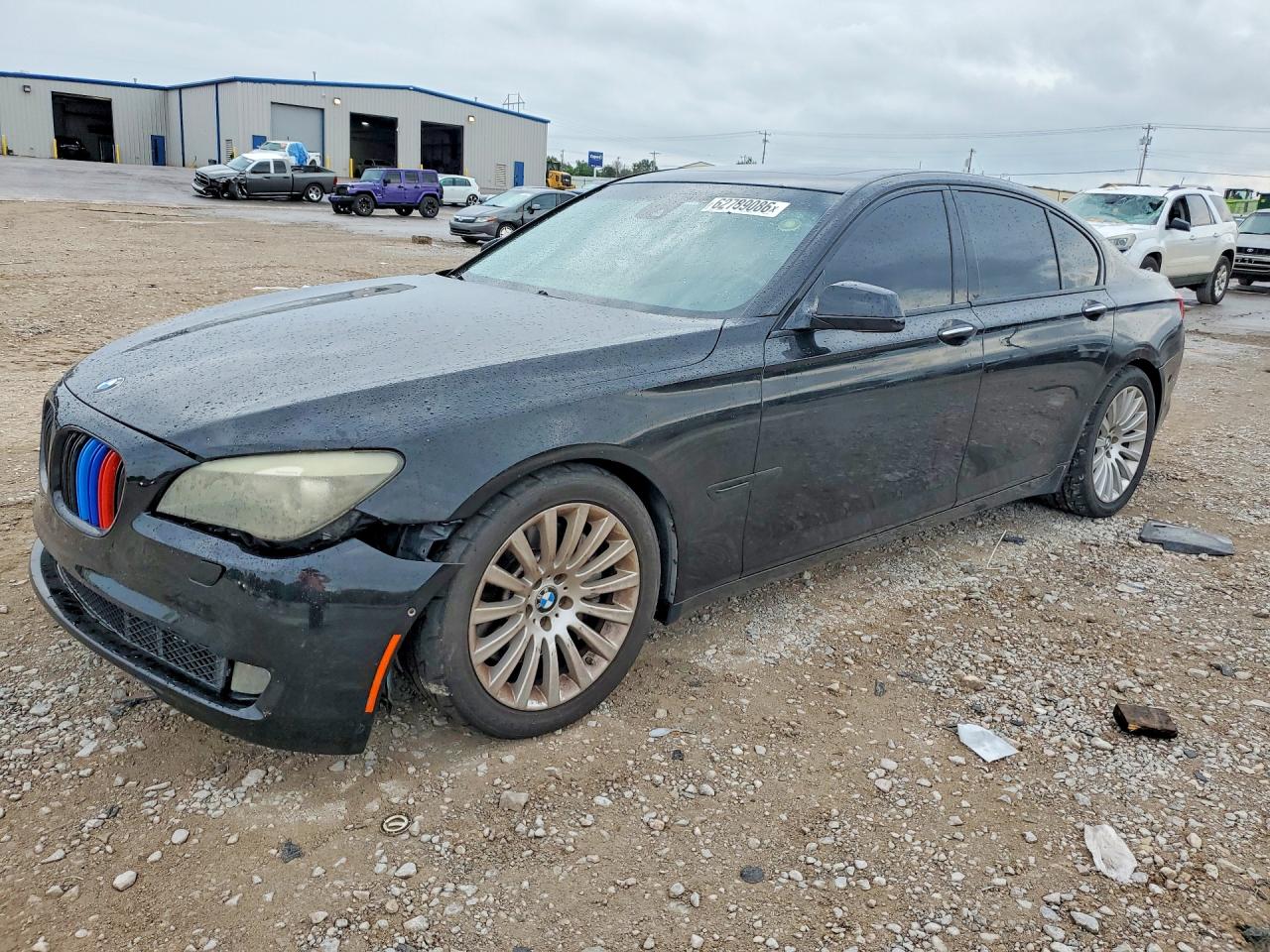 2009 BMW 7 Series 750i, VIN WBAKA83509CY33950 — Front end
