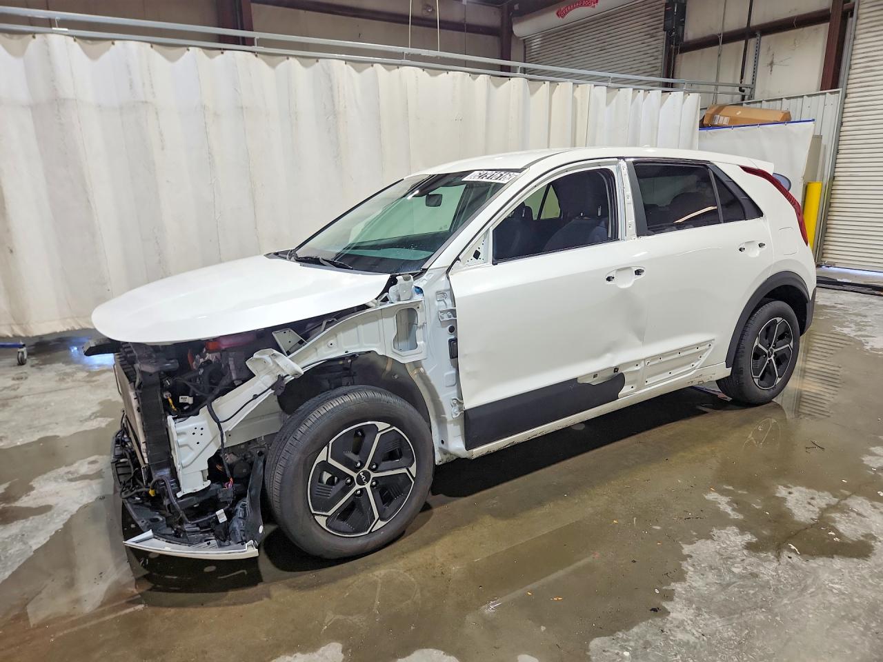 2026 Kia Niro LX, VIN KNDCP3LE6T5318150 — Front end