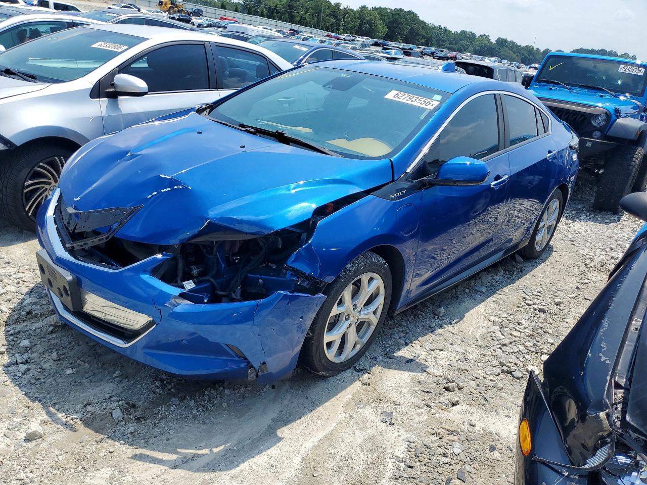 2016 Chevrolet Volt Premier, VIN 1G1RD6S51GU123485 — Front end