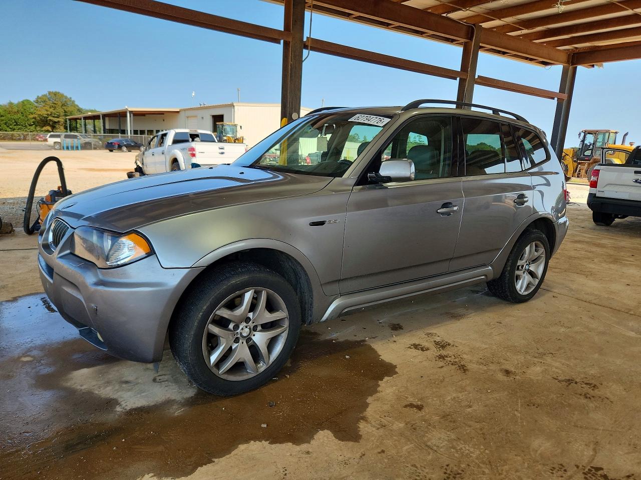 2006 BMW X3 3.0i, VIN WBXPA93446WD34137 — Minor dents and scratches