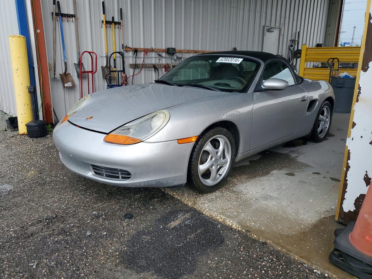 1999 Porsche Boxster, VIN WP0CA298XXU629833 — Normal wear