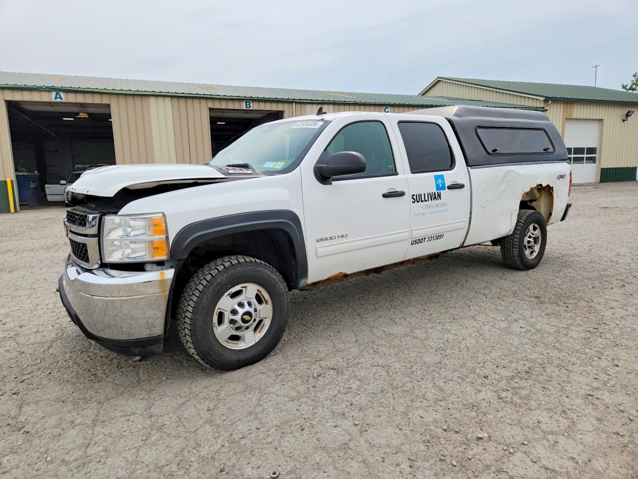 2011 Chevrolet Silverado 2500HD LT, VIN 1GC1KXCG4BF218555 — Front end
